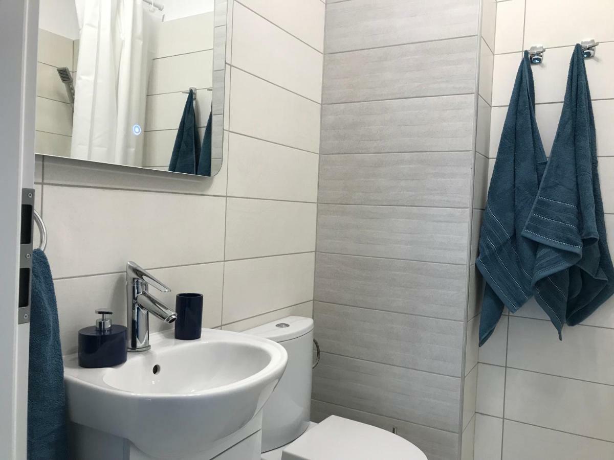 Luxury Westpark 2 Presidentialsuite With Lake View W4 Bucureşti Ngoại thất bức ảnh