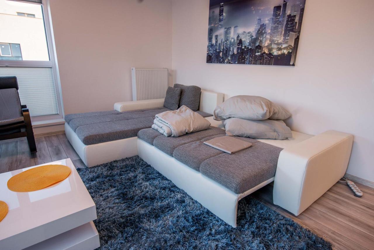 Luxury Westpark 2 Presidentialsuite With Lake View W4 Bucureşti Ngoại thất bức ảnh